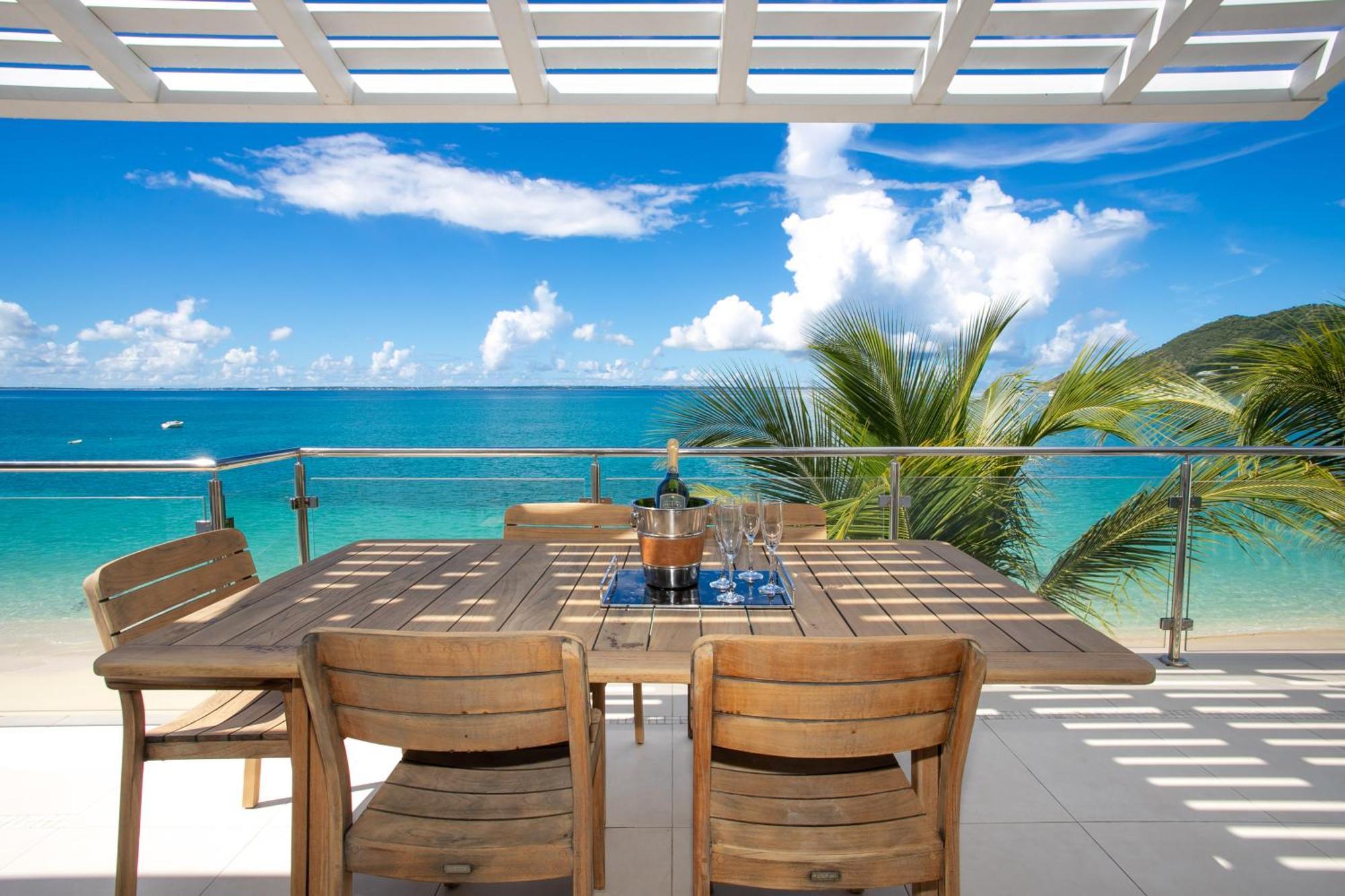 Bleu Emeraude Hotel Grand Case Exterior photo