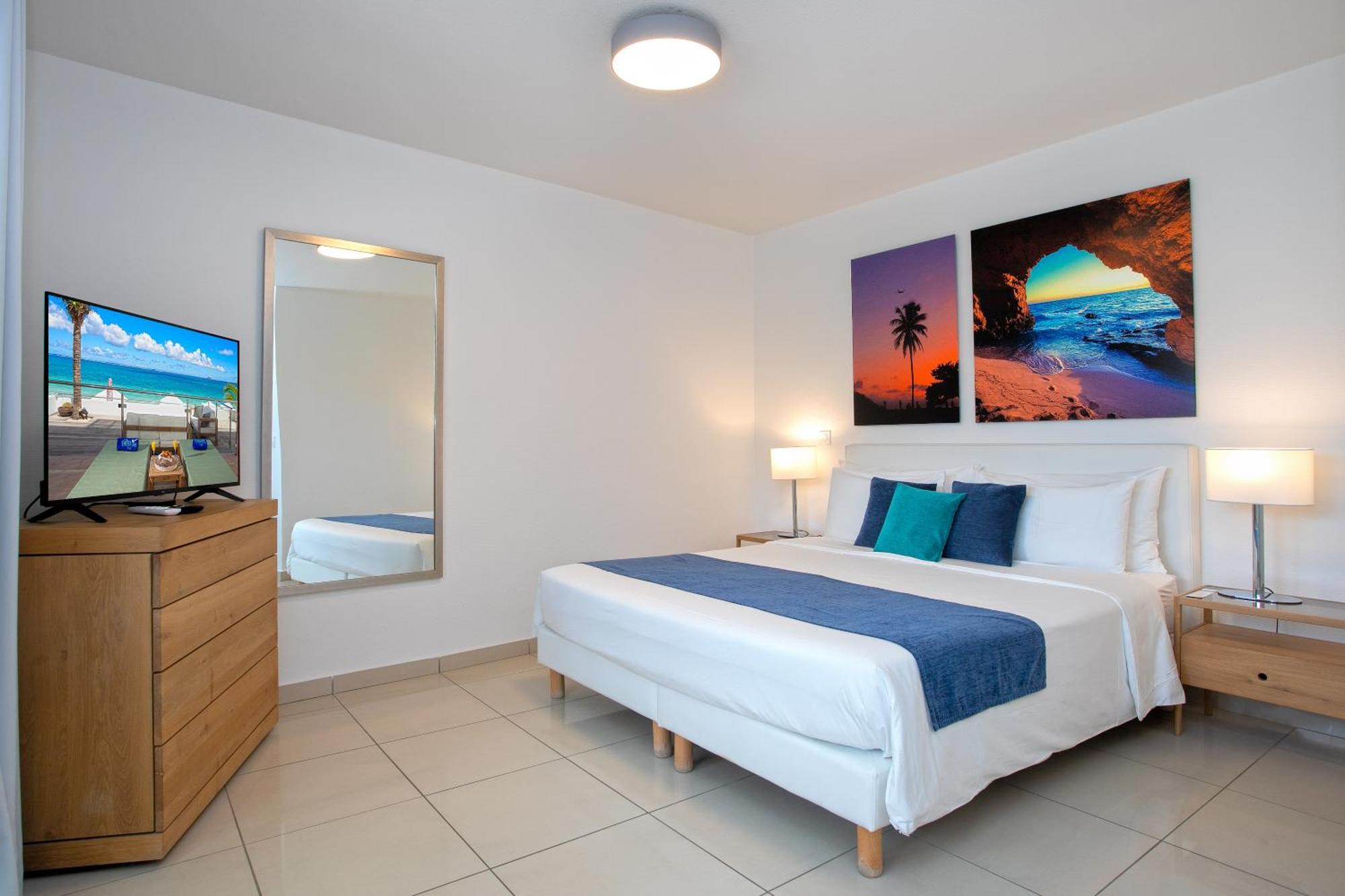 Bleu Emeraude Hotel Grand Case Exterior photo